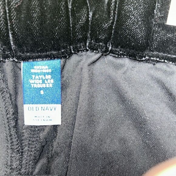 Old Navy Black Extra High Rise Velvet Wide Leg Pants(Size Small) - Picture 9 of 10